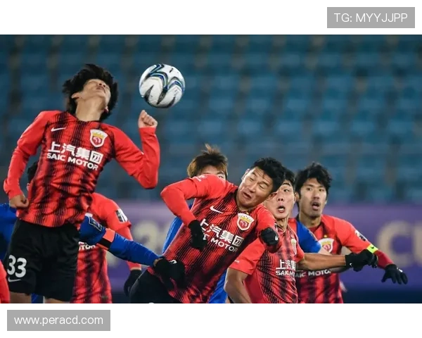 武汉足球队在杯赛积分榜中以68分稳居第一位置，表现抢眼