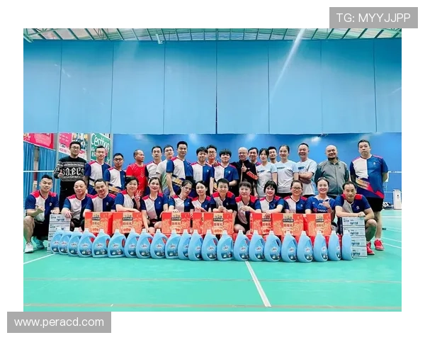 南京羽毛球队与武汉羽毛球队赛后复盘团队协作的成功与不足分析 南京羽毛球队与武汉羽毛球队赛后复盘团队协作的成功与不足分析