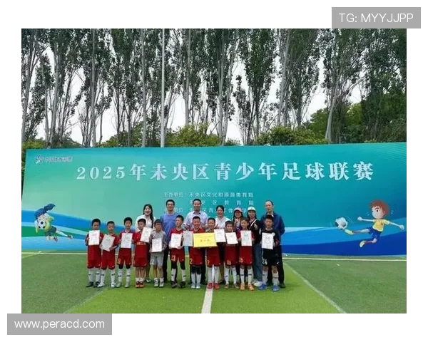 西安足球队在城市联赛中以68分稳居榜首展现强劲实力